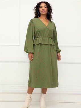 Eloquii Elements Green Floral Long Sleeve Dress